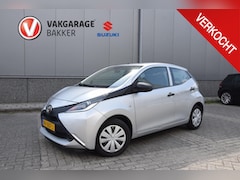 Toyota Aygo - 1.0 VVT-i x-fun | Dealer onderhouden | 1e eigenaar | Cruise control |