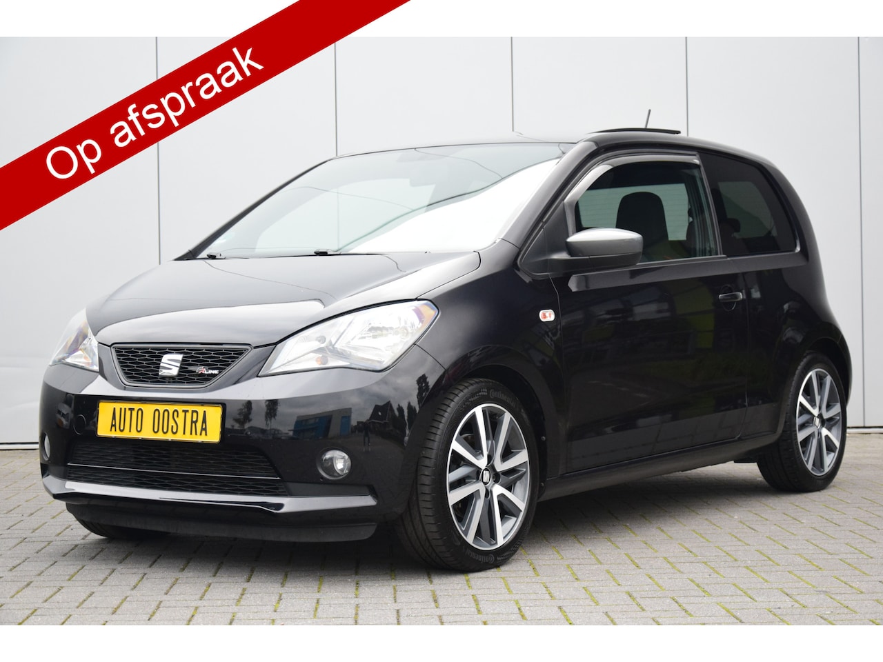 SEAT Mii - 1.0 FR Intense FR-Line Pano/dak Priv/glass Stoelverwarming Airco Cruise - AutoWereld.nl