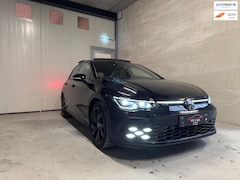 Volkswagen Golf - 8 1.4 eHybrid GTE | Pano | Matrix | Black Edition | ACC | IQ| Sfeer