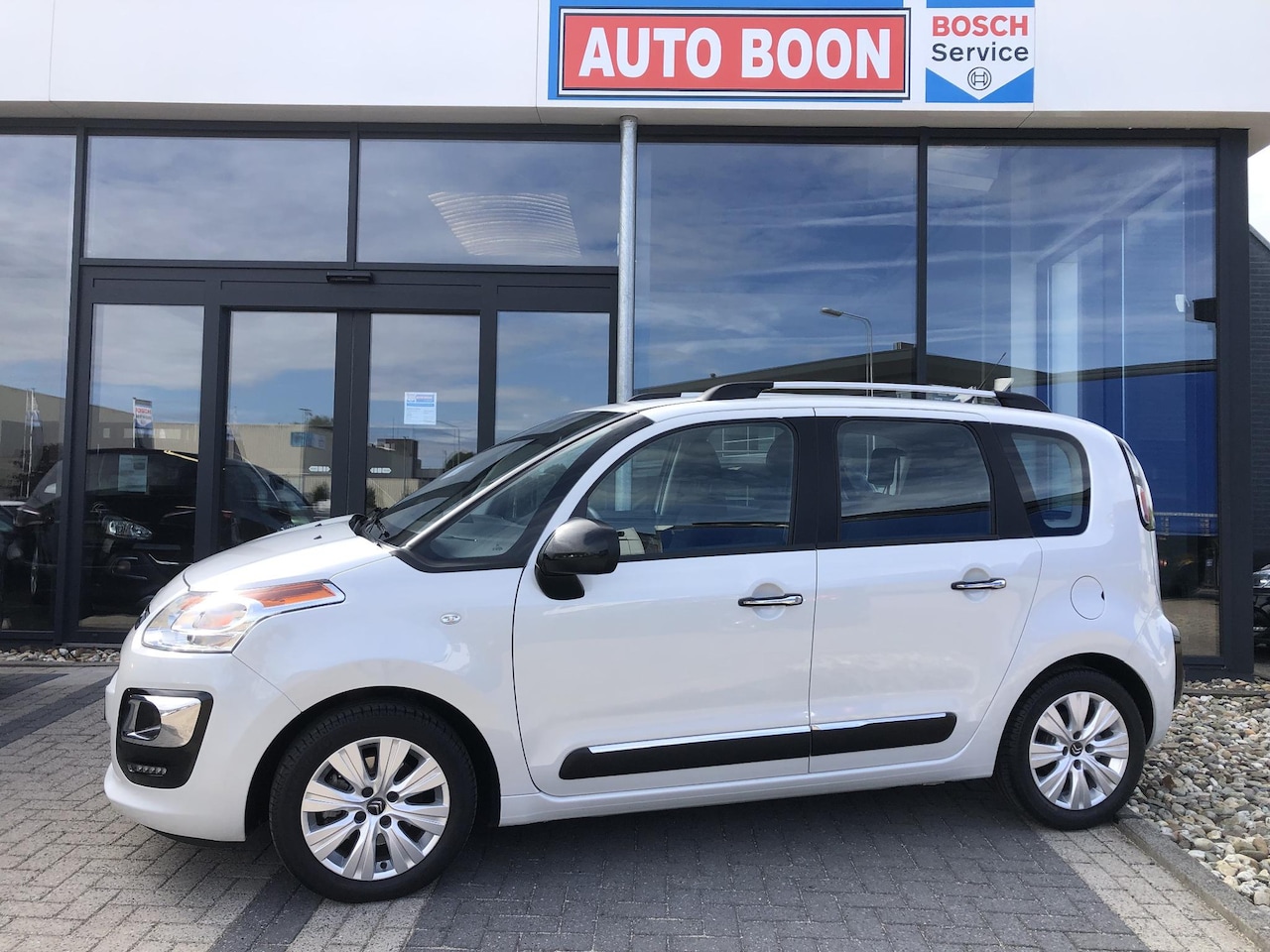 Citroën C3 Picasso - 1.2 110PK : CLIMA/LED/S&S/LMV/1-EIG./ PDC - NL AUTO - KM=NAP = UNIEK - AutoWereld.nl