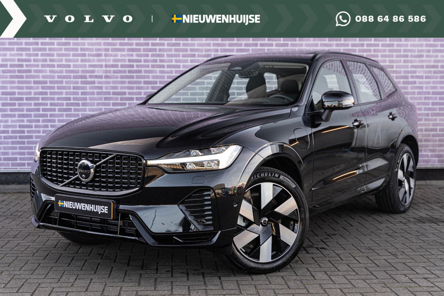 Volvo XC60 - 2.0 T6 Plug-in hybrid AWD Ultra Dark | Trekhaak | Harman Kardon Audio | Schuif- / Kantelda - AutoWereld.nl