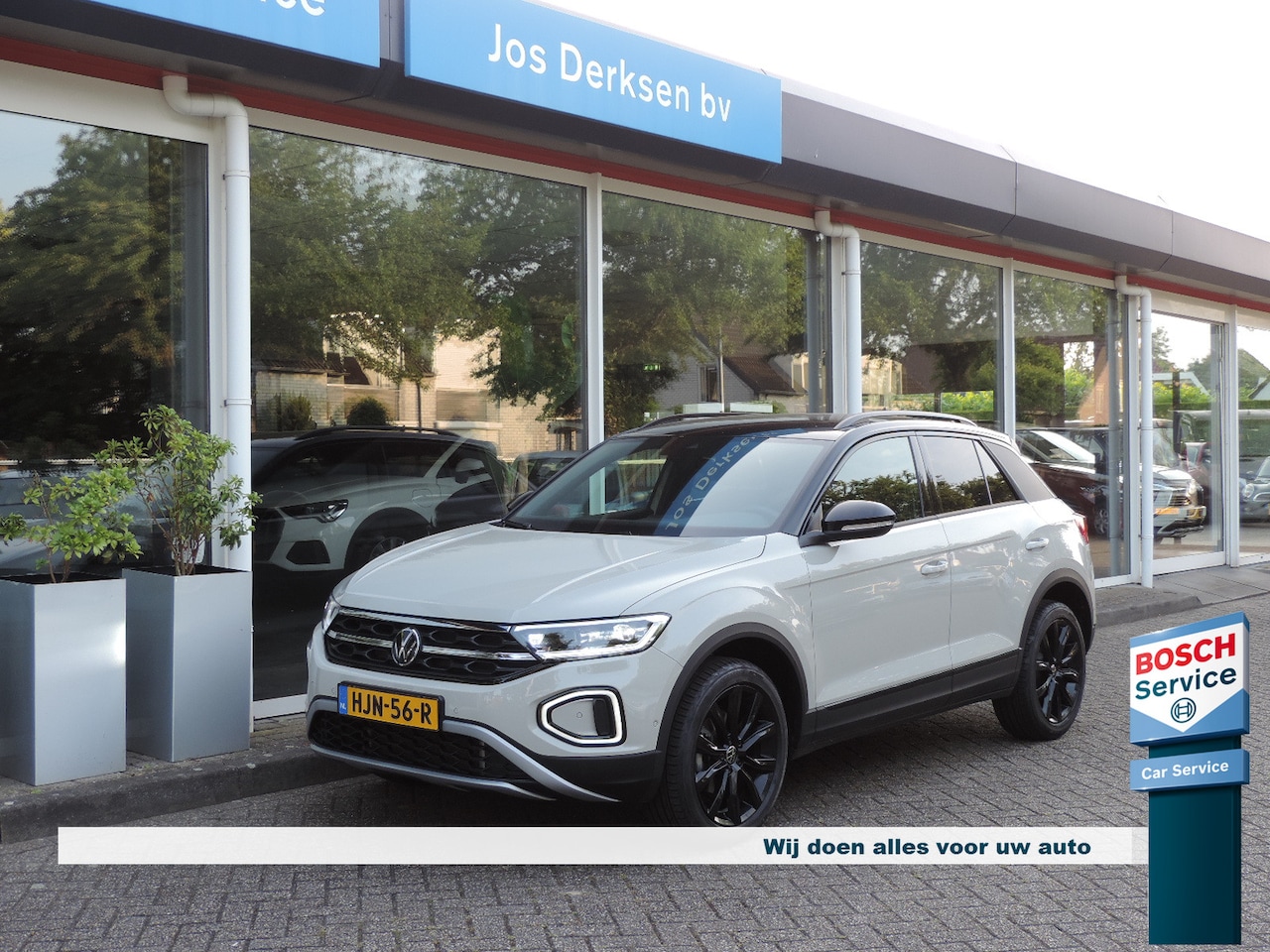 Volkswagen T-Roc - 1.5 TSI Black Style DSG - Camera | ACC | Matrix LED | CarPlay | Park Assist | Elek. klep | - AutoWereld.nl