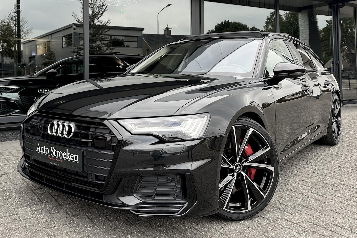 Audi A6 Avant - 55 TFSIe Quattro 3X S-Line Pano B&O Nachtzicht Hud - AutoWereld.nl