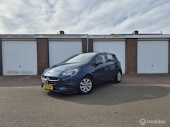 Opel Corsa - 1.4 Edition / 5- Deurs / Stuur- Stoelverwarming / Parkeersensoren