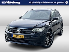Volkswagen Tiguan - 1.5 TSI R-Line Business+ / R-Line Interieur + Exterieur / Black Style / Panoramadak / Digi