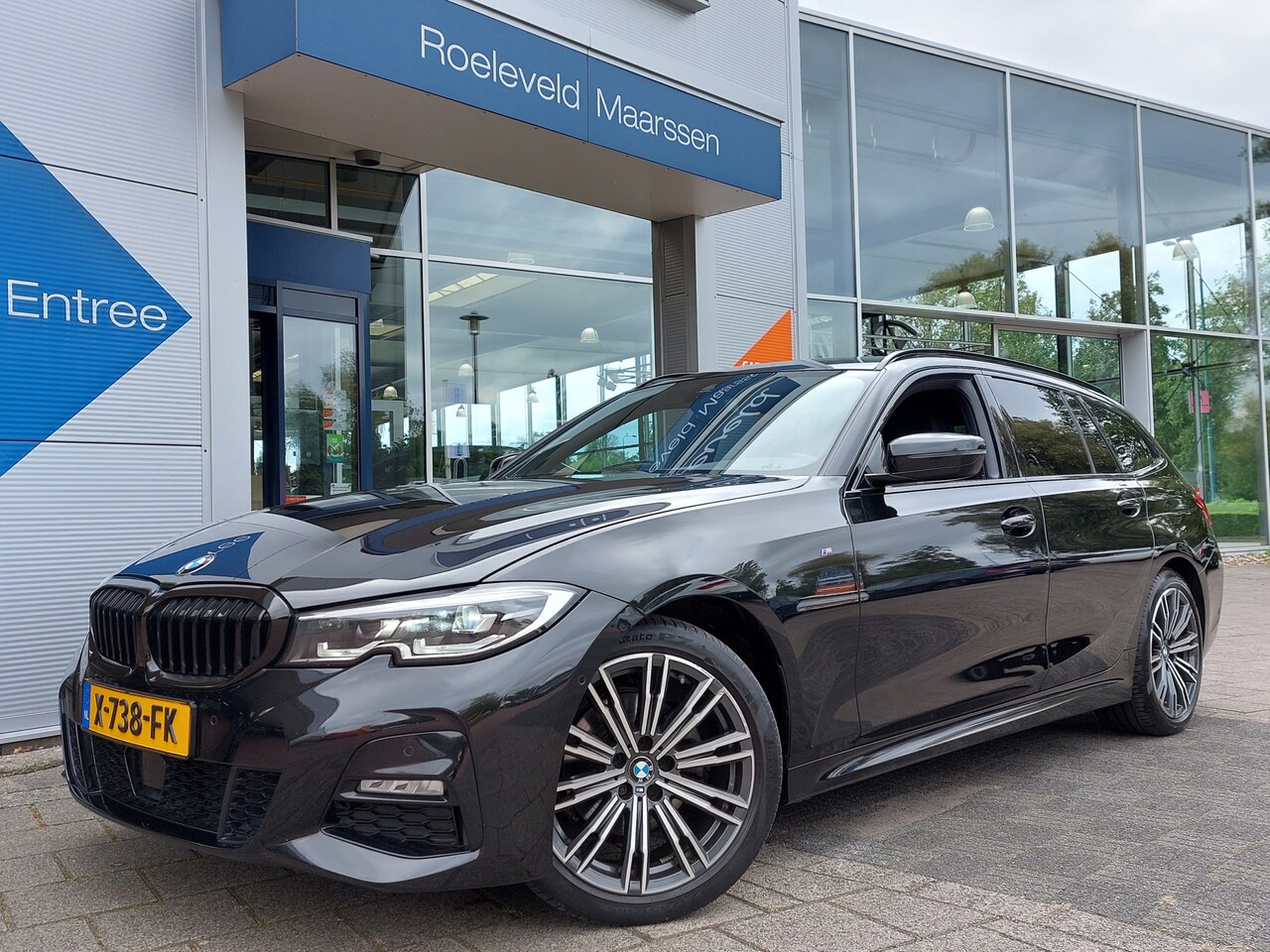BMW 3-serie Touring - 320i 184pk Automaat High Executive M-Sport | Navi | Apple Carplay+Android Auto | Adap.Crui - AutoWereld.nl
