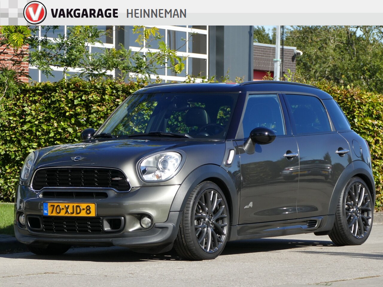 MINI Countryman - Mini 1.6 Cooper S ALL4 Chili | leer | stoelverwarming | schuifdak - AutoWereld.nl