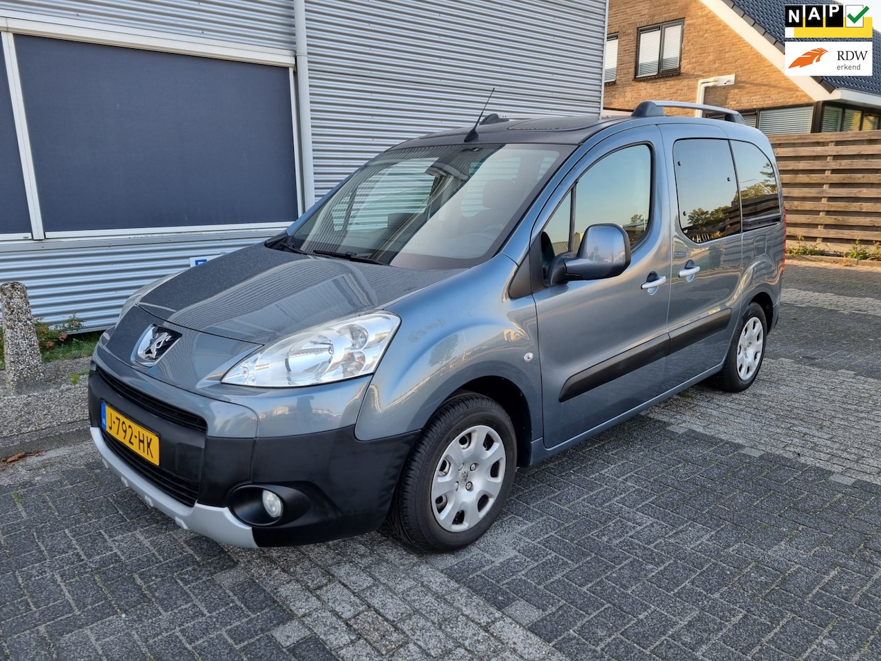Peugeot Partner Tepee - 1.6 VTi XT Style LPG-G3 Airco! Bj:2010 - AutoWereld.nl