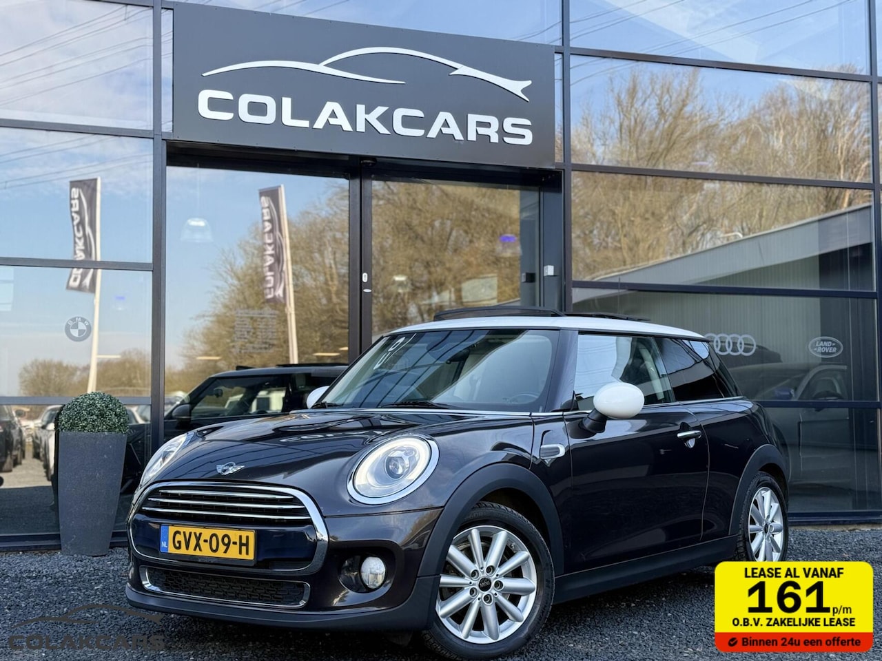 MINI Cooper - Mini 1.5 Chili Business Pano Navi Lage KM - AutoWereld.nl