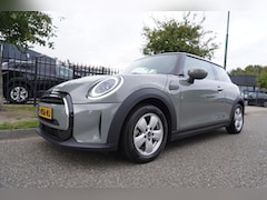 MINI One - 3-Deurs (f56) 1.5 102pk Business Edition Multi Media Apple Carplay