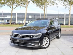 Volkswagen Passat Variant - GTE 1.4 TSI PHEV 218PK | Panodak | 360° | Virtual | Keyless | IQ Light Matrix LED | Trekha
