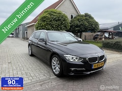 BMW 3-serie Touring - 316d Luxury