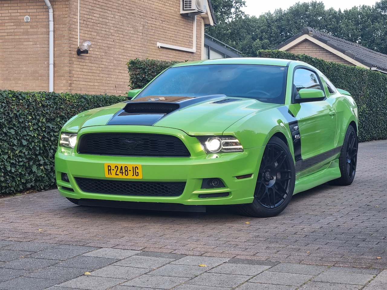 Ford Mustang - Ford Mustang GT 5.0 Coyote V8 Cervini Handgeschakeld - AutoWereld.nl