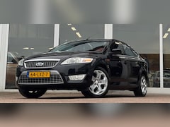 Ford Mondeo - 2.0i 16V Limited 3e Eigenaar Parkeerhulp voor & achter Navi