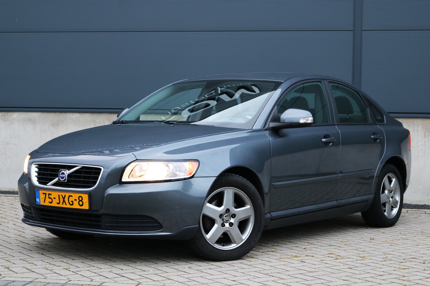 Volvo S40 - 1.8 125pk | NET BINNEN | Trekhaak | Dealer Onderhouden - AutoWereld.nl