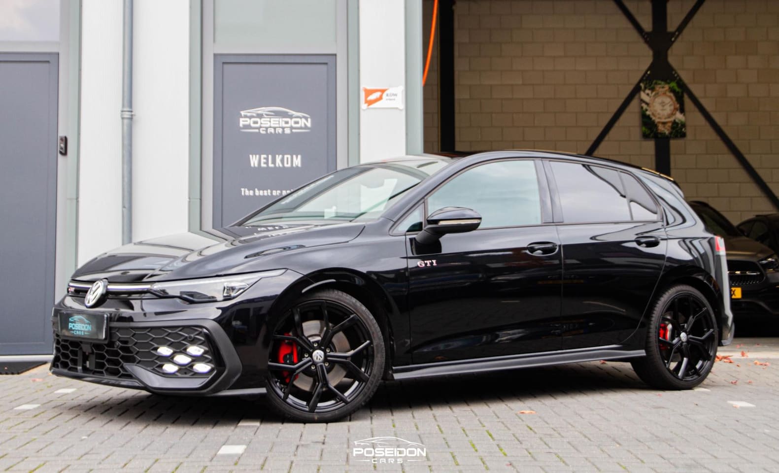 Volkswagen Golf - 8.5 GTI 2.0 TSI A.CAMERA | HEAD-UP | IQ LIGHT | VIRTUAL | STUURVERWARMING - AutoWereld.nl