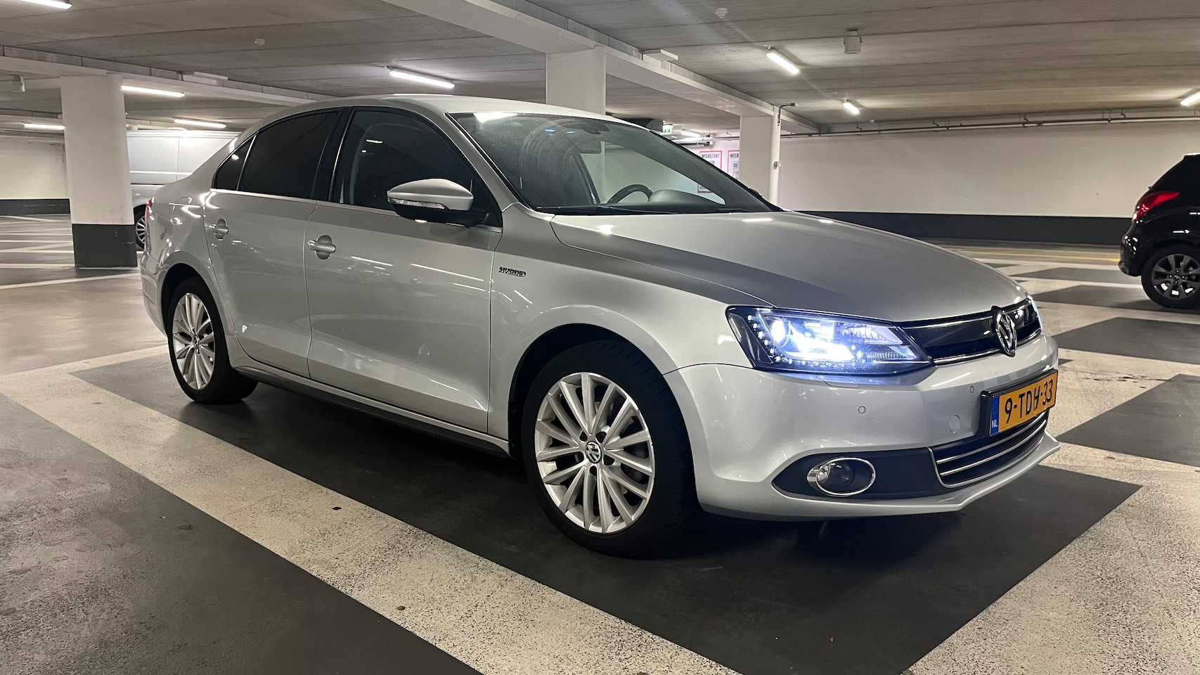 Volkswagen Jetta - 1.4 TSI Hybrid Highline - AutoWereld.nl