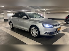 Volkswagen Jetta - 1.4 TSI Hybrid Highline