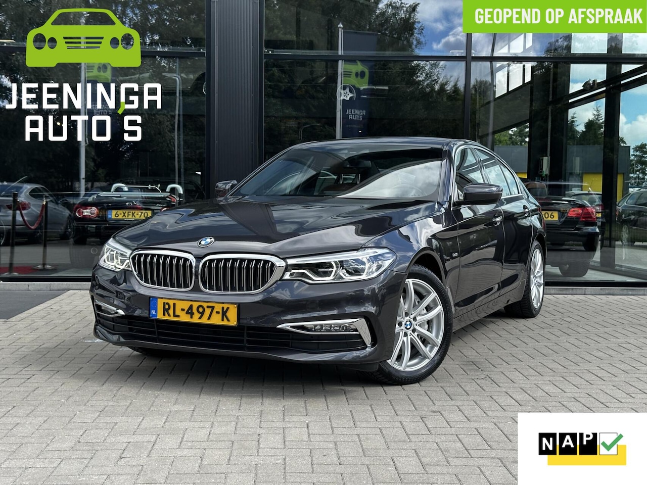 BMW 5-serie - 540i High |Leer|Camera - AutoWereld.nl