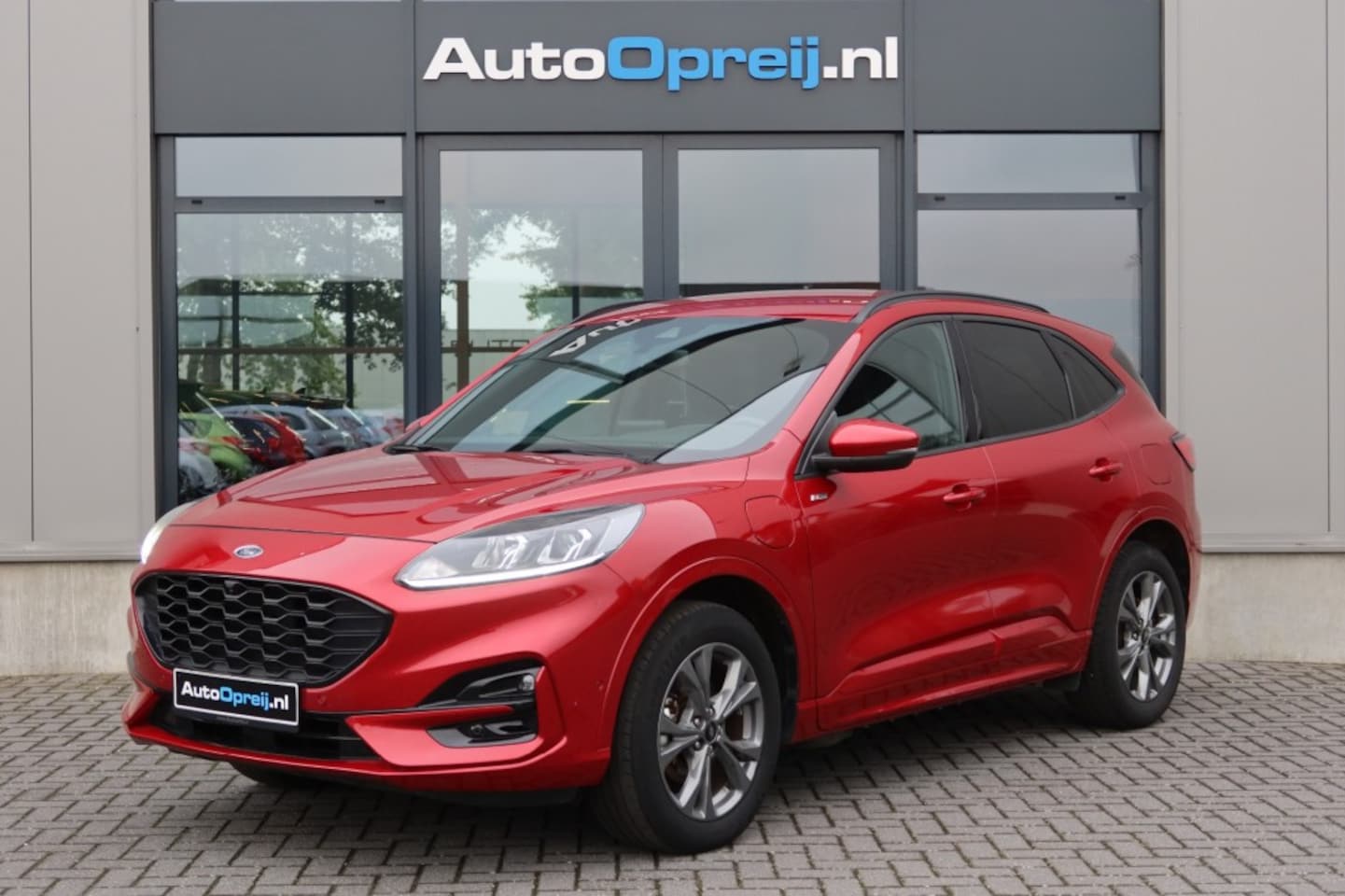 Ford Kuga - 2.5 PHEV ST-Line AUTOMAAT NAVI, Camera , Trekhaak afnb. ACC, DAB, Dealer onderhouden - AutoWereld.nl