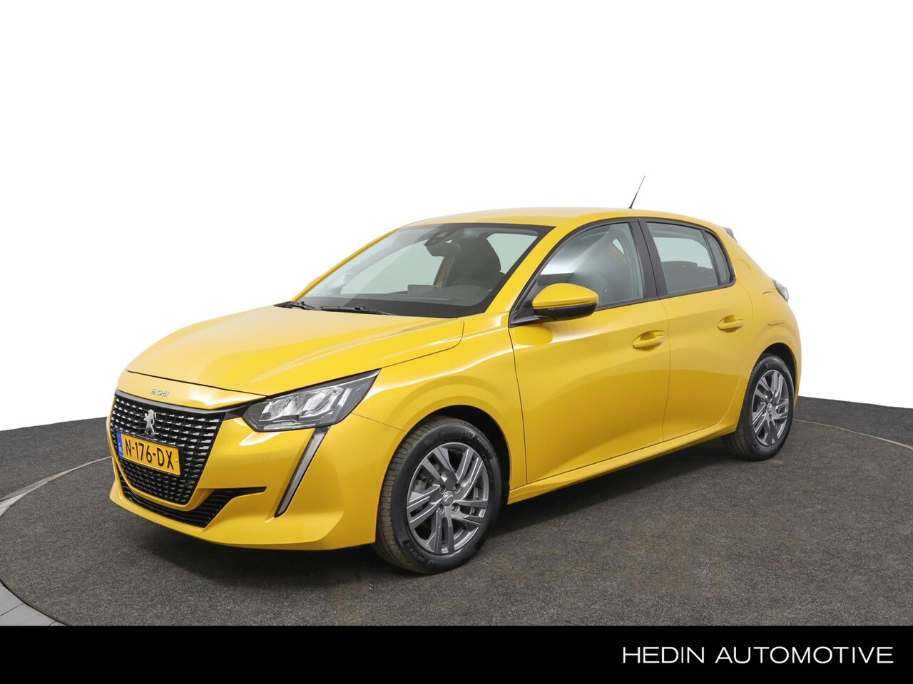 Peugeot 208 - 1.2 75 PK Active Pack | Navigatie | Airco | Cruise Controle |  LM-Velgen | - AutoWereld.nl