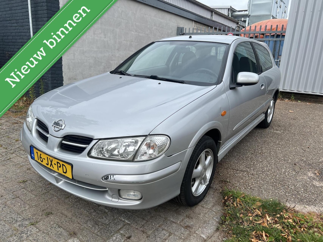 Nissan Almera - 1.8 Ambience Airco - AutoWereld.nl
