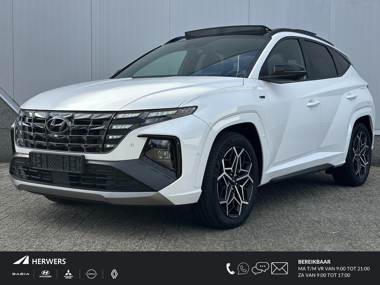 Hyundai Tucson - 1.6 T-GDI PHEV N Line Sky 4WD / Dealer onderhouden / Glazen schuif- en kanteldak / Stuur-, - AutoWereld.nl