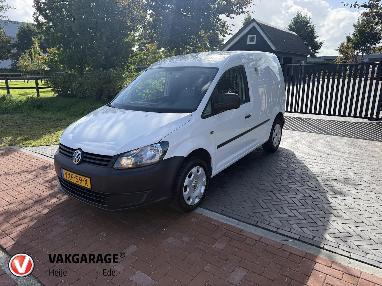 Volkswagen Caddy - 1.2 TSI | | Benzine | Apk tot 07-2026 | Marge | - AutoWereld.nl