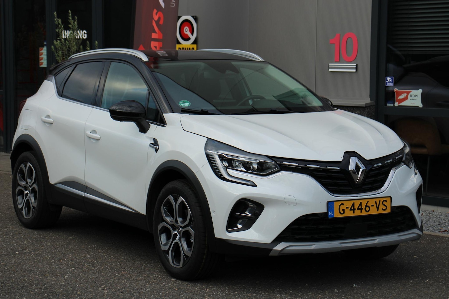 Renault Captur - 1.0 TCe 100 Edition One NAVI, CLIMA, 360, TWO TONE,73DKM - AutoWereld.nl
