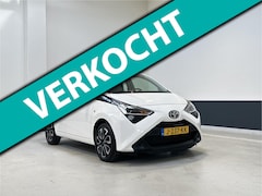 Toyota Aygo - 1.0 VVT-i x-play Automaat | NL | 1 Eig Apple Carplay Android auto | Navi | Camera | Airco