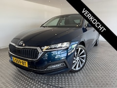 Skoda Octavia - 1.0 TSI Business Ed. 18" lichtmetaal, Apple/Android