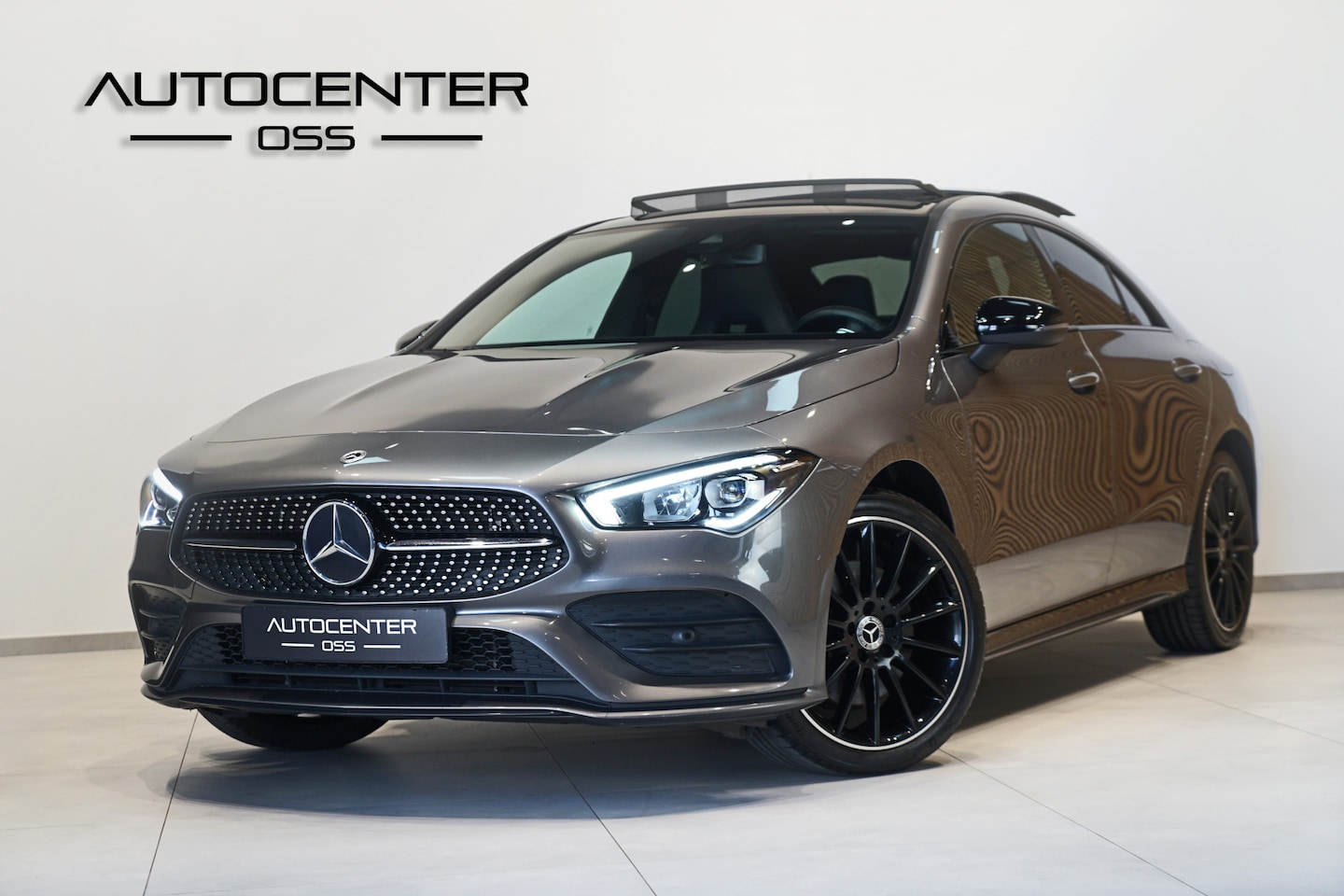 Mercedes-Benz CLA-Klasse - 250 e ✅ PANO ✅ NIGHT ✅ CAMERA ✅ SFEER ✅ NAVI MBUX PLUS ✅ 19" - AutoWereld.nl