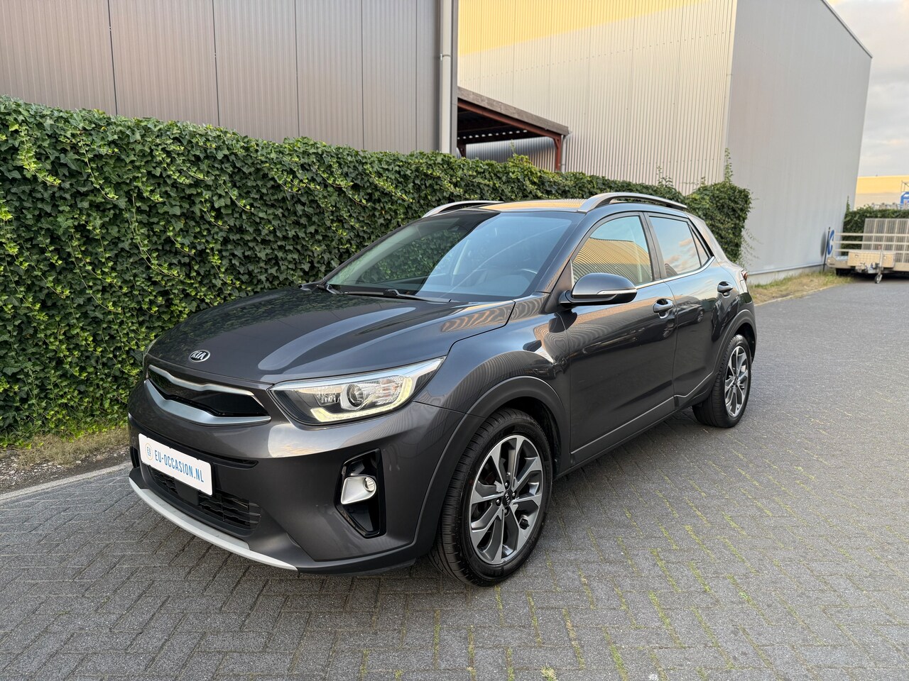 Kia Stonic - 1.0 T-GDi ExecutiveLine KIA Stonic 1.0 T-GDi Executive Line 120pk | FULL-OPTION - AutoWereld.nl