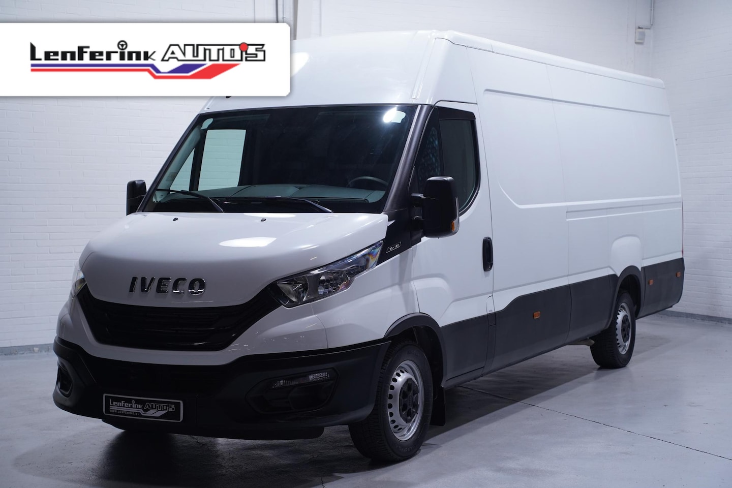 Iveco Daily - 35S16 160 pk L4H2 XXL Airco ECC, va 359,- p/mnd Iveco Daily 35S16 160 pk L4H2 XXL Airco EC - AutoWereld.nl