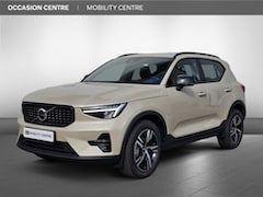 Volvo XC40 - B4 Plus Dark | Trekhaak | H&K Audio | Memory