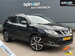 Nissan Qashqai - 1.2 Tekna BJ`14 NAP NL Pano Distri.ketting v.v