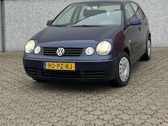 Volkswagen Polo - 1.4-16V ComfortLine / Airco / New APK