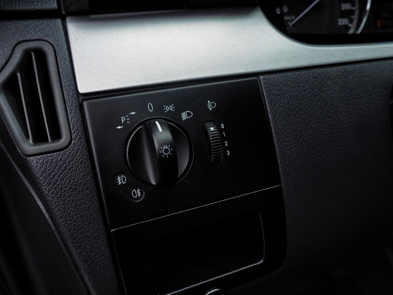 Mercedes-Benz Vito - 113cdi 320 Lang DUBBEL CABINE LEDER AIRCO CRUISE