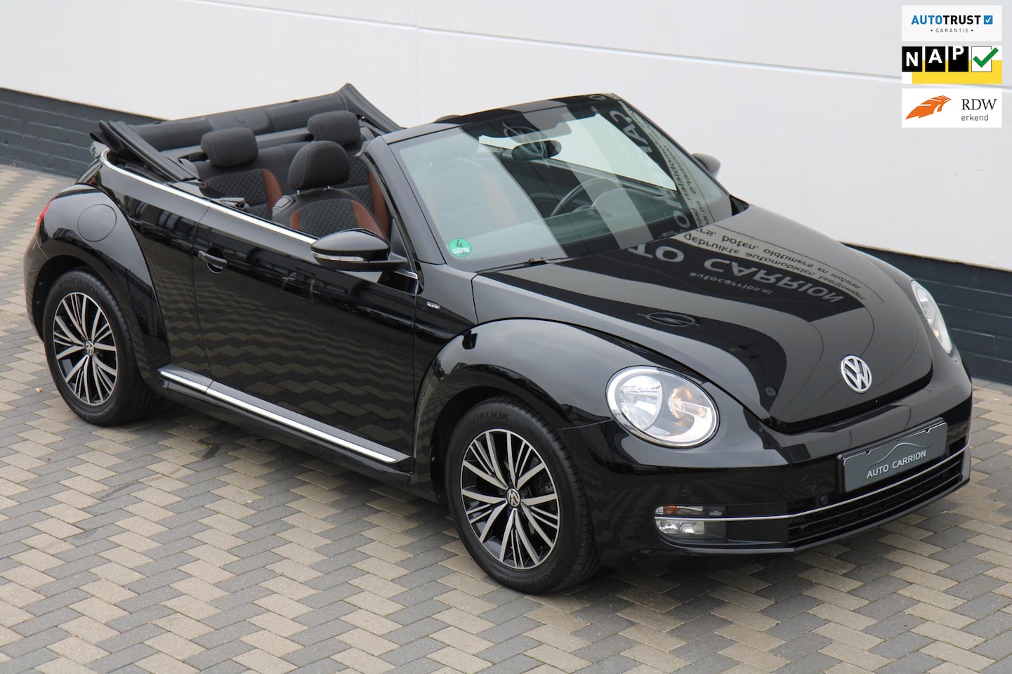 Volkswagen Beetle Cabriolet - 1.2 TSI Allstar Navi Camera !! - AutoWereld.nl