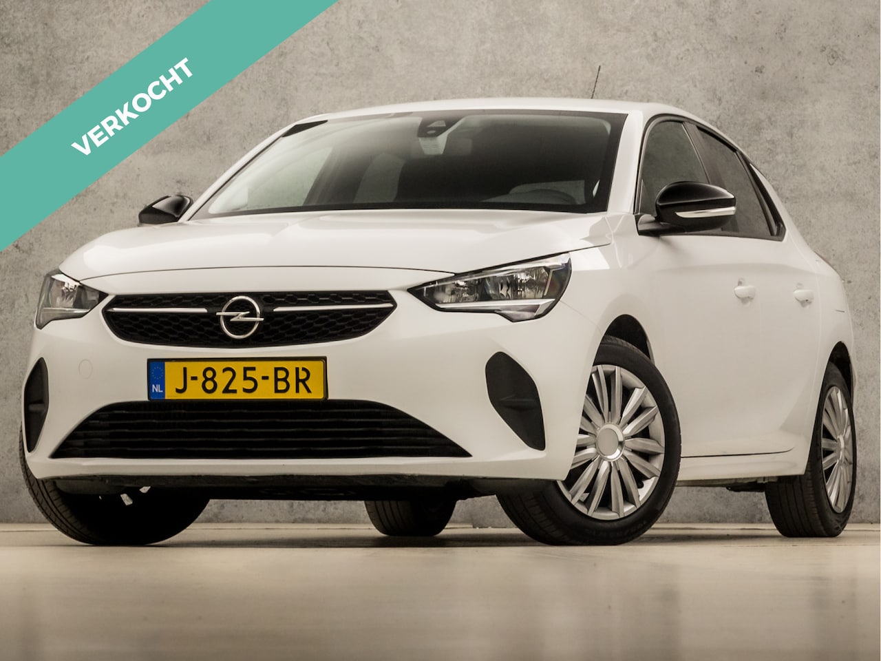 Opel Corsa - 1.2 Sport (APPLE CARPLAY, GROOT NAVI, 360 CAMERA, GETINT GLAS, LANE ASSIST, SPORTSTOELEN, - AutoWereld.nl