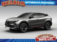 Alfa Romeo Junior - 1.2 Turbo Hybrid Ibrida Speciale | Schuif/kantel dak | Pack Techno | Adaptive cruise | Sto