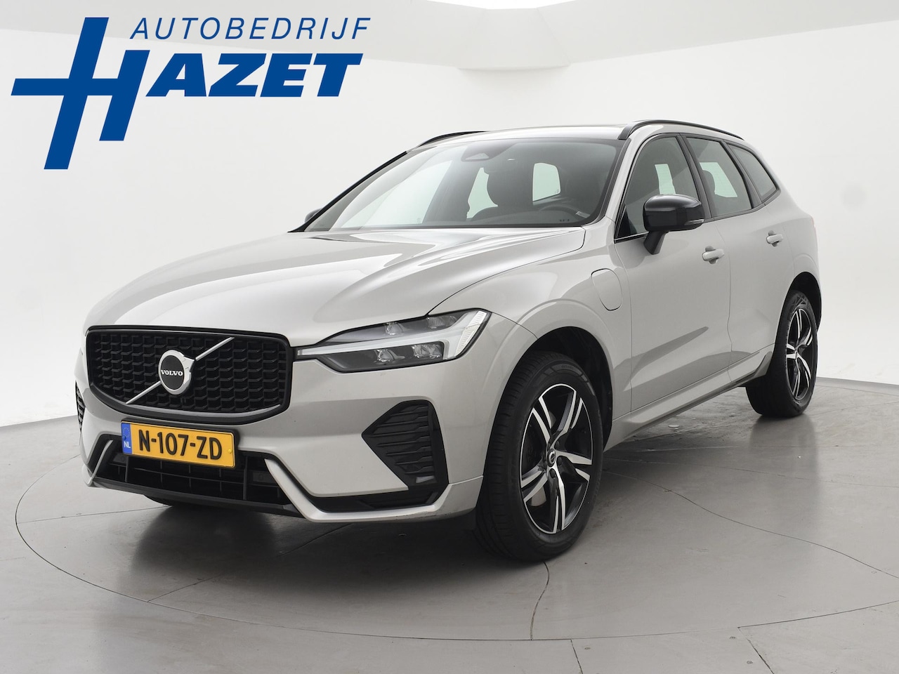 Volvo XC60 - 2.0 T6 PHEV 340 PK R-DESIGN + PANORAMA | STUUR/STOELVERW. | ADAPTIVE CRUISE - AutoWereld.nl