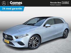 Mercedes-Benz A-klasse - 180 Star Edition Luxury | Panoramadak | Trekhaak | Dodehoekassistent | Donkergetint Glas A