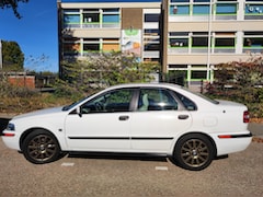 Volvo S40 - 1.6 Polar