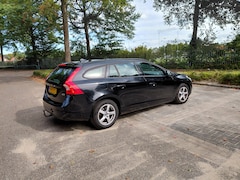Volvo V60 - 2.0 D3