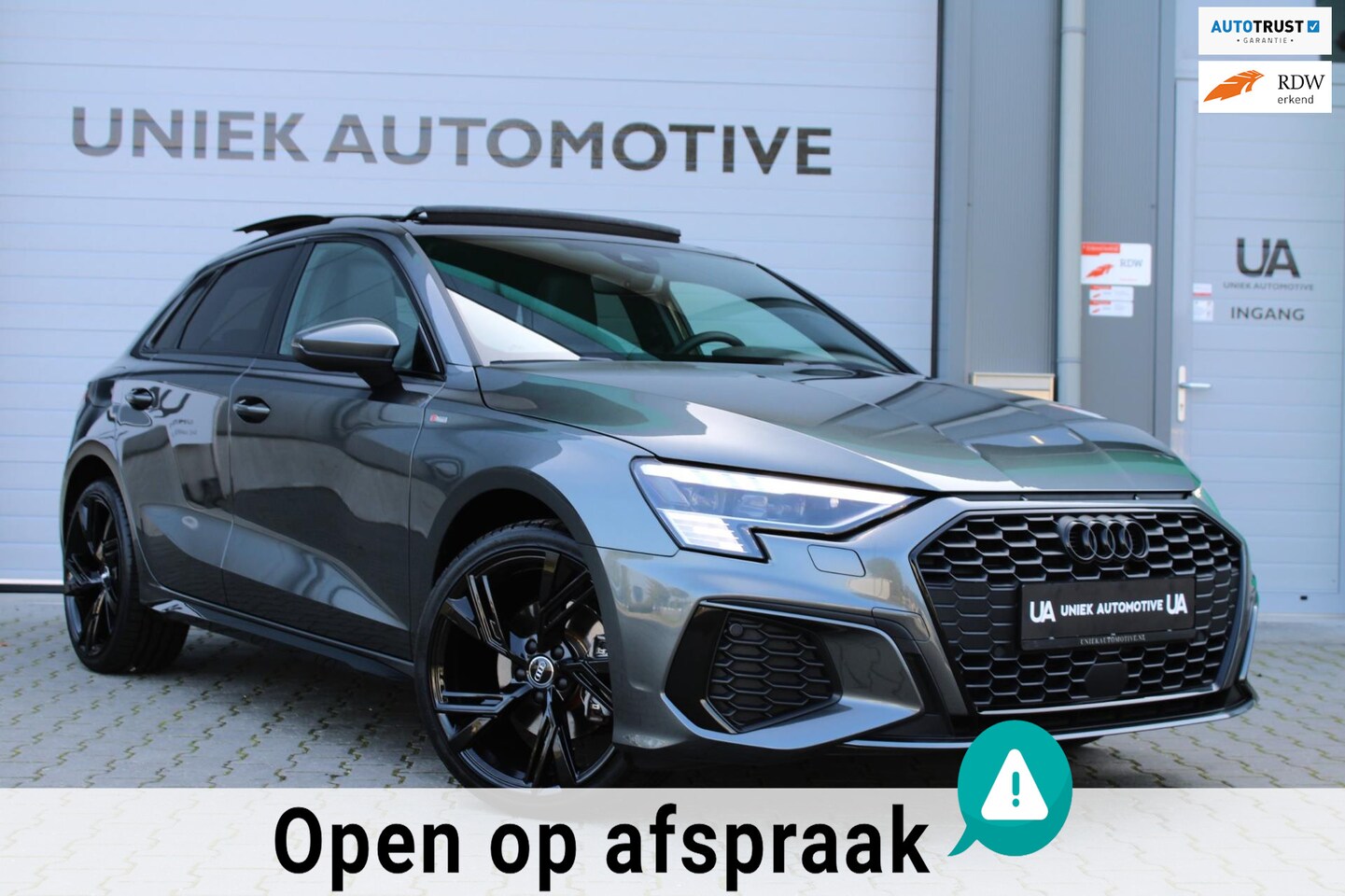Audi A3 Sportback - 40 TFSI e 204 PK S Edition | S-LINE | PANO | B&O | LED-MATRIX | S-TRONIC | BLACK OPTIK | 1 - AutoWereld.nl