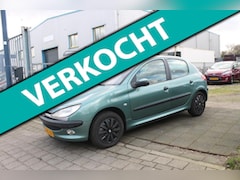 Peugeot 206 - 1.4 Gentry