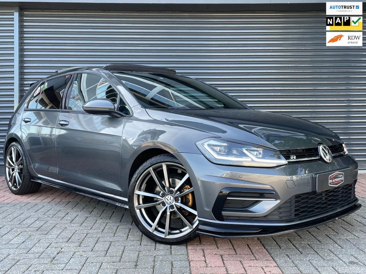 Volkswagen Golf - 1.4 TSI Highline Aut | Pano | 3x R Line | Led | Pdc | Climate cotnrol | Cruise - AutoWereld.nl