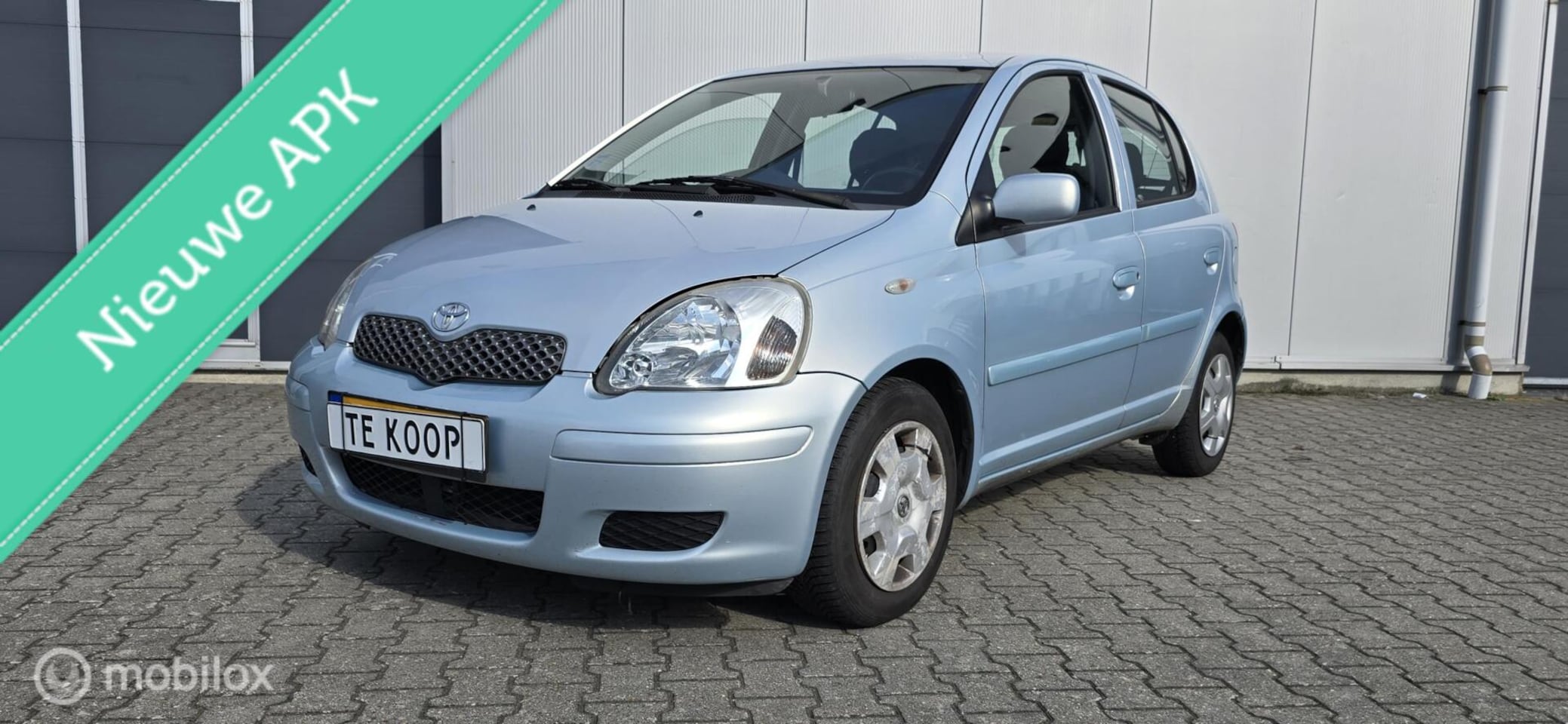 Toyota Yaris - 1.3 VVT-i Sol 1.3 VVT-i Sol - AutoWereld.nl