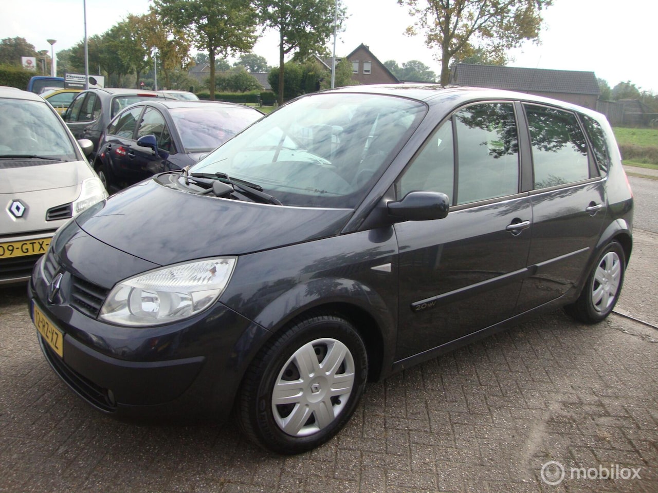 Renault Scénic - 2.0-16V Tech Line automaat - AutoWereld.nl